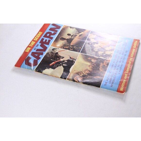 On The Scene with At The Cavern Liverpool Photo Magazine 1964 The Beatles - Picture 2 of 12